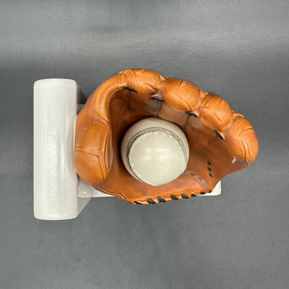 Vintage Bookend Lefton Japan Ceramic Baseball Glove Ball Sports Decor Figurine - Picture 5 of 12